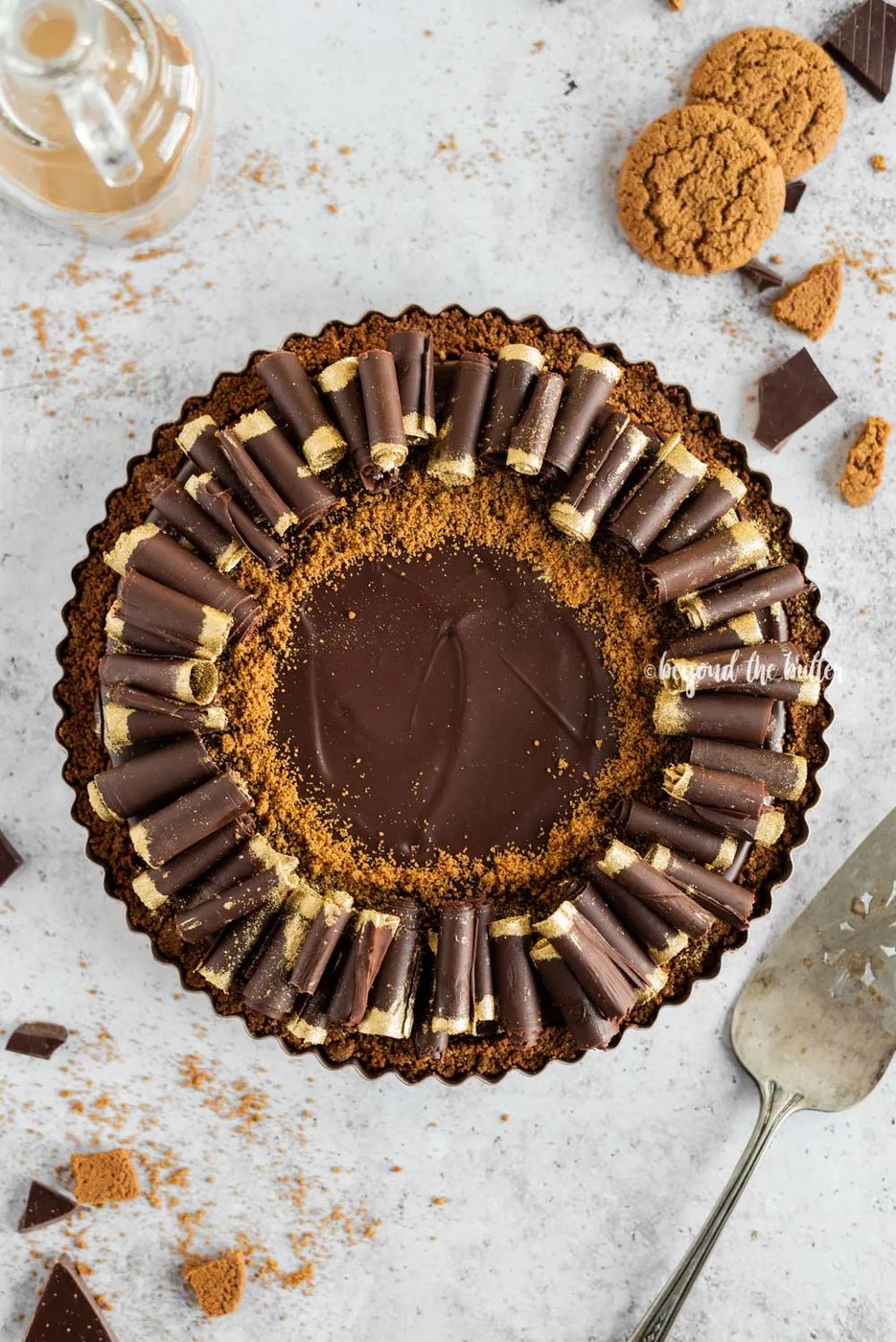 Dark Chocolate Gingersnap Tart recipe | All images © Sovuh, LLC