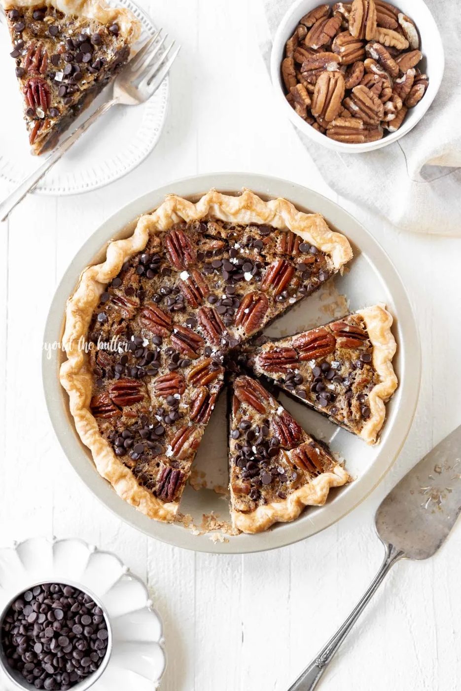 Easy Chocolate Pecan Pie | All Images © Sovuh, LLC