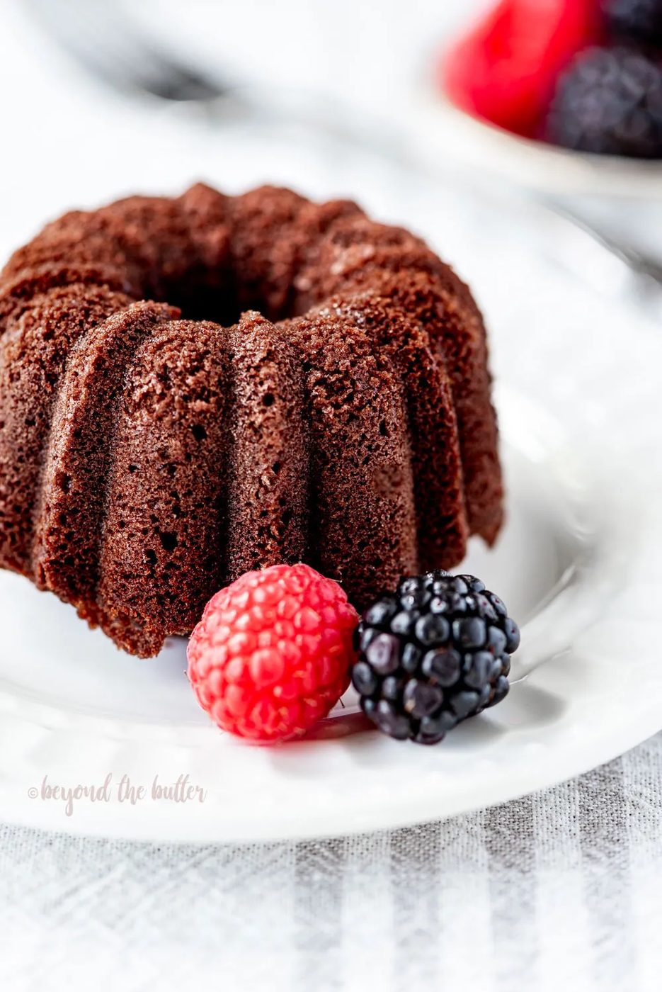 Mini Bundt Chocolate Pound Cakes | All Images © Sovuh, LLC