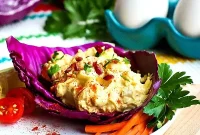 Crispy Bacon and Creamy Cheddar Egg Salad