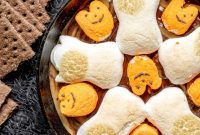 Spooky S’mores Dip