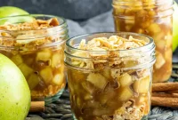 Personal Apple Pie in a Jar
