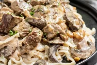 Creamy Keto Beef Stroganoff