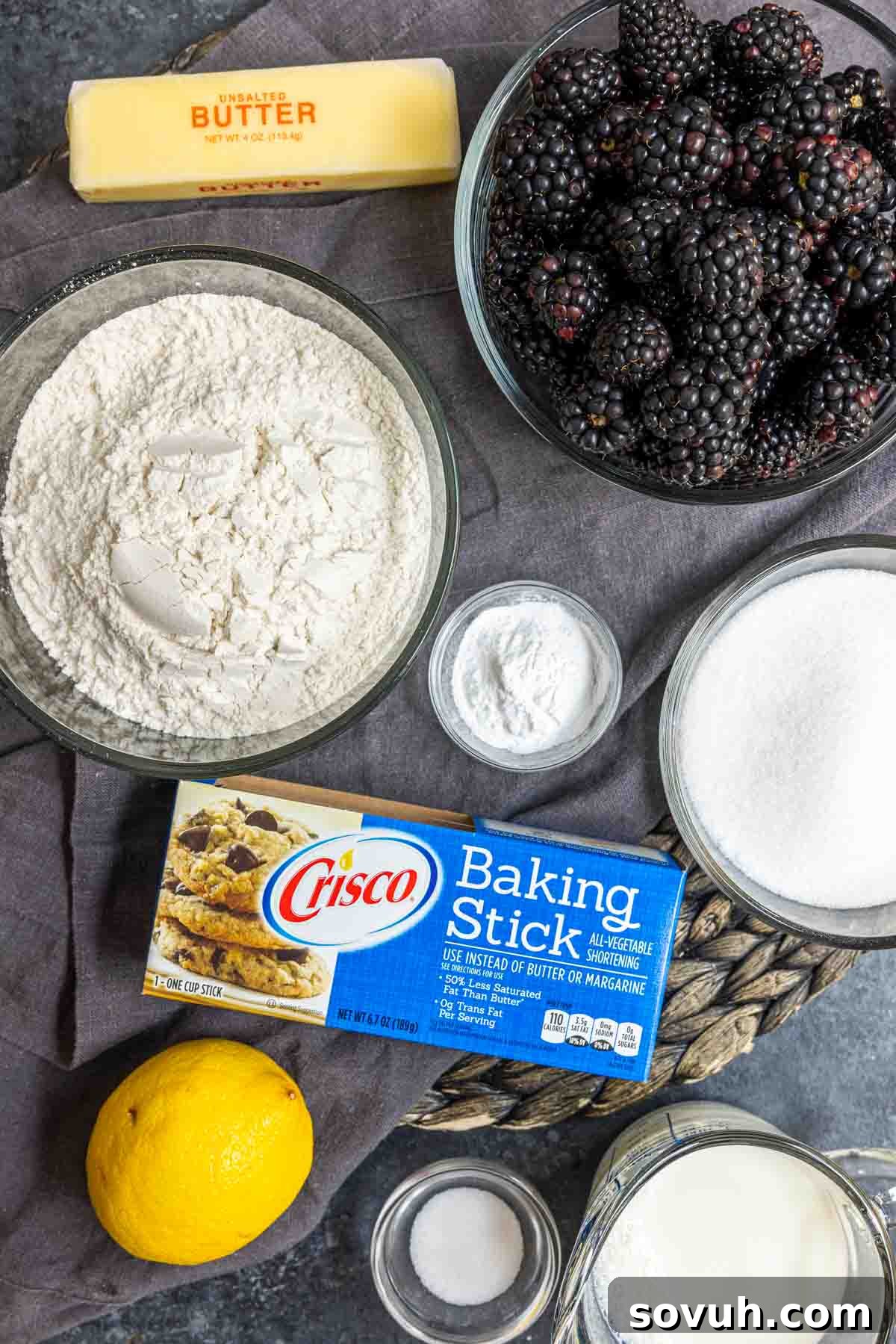 easy blackberry cobbler ingredients