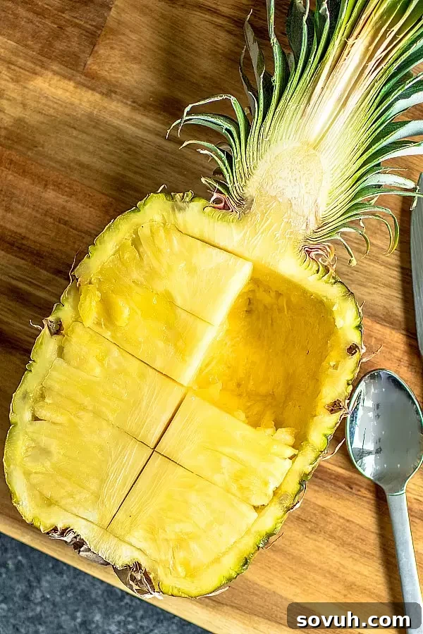how to make a pineapple bowl