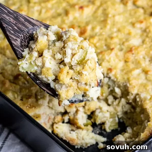 how to make Cornbread Dressing