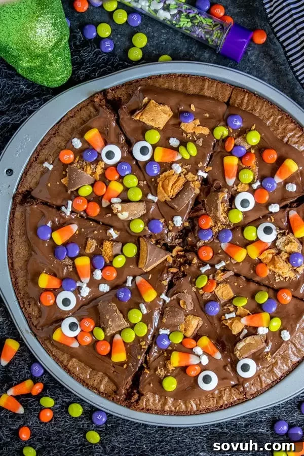 Round pizza tin filled with freshly baked Halloween Dessert Pizza