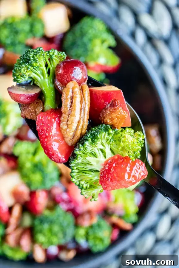 Easy and quick broccoli salad recipe for parties and potlucks