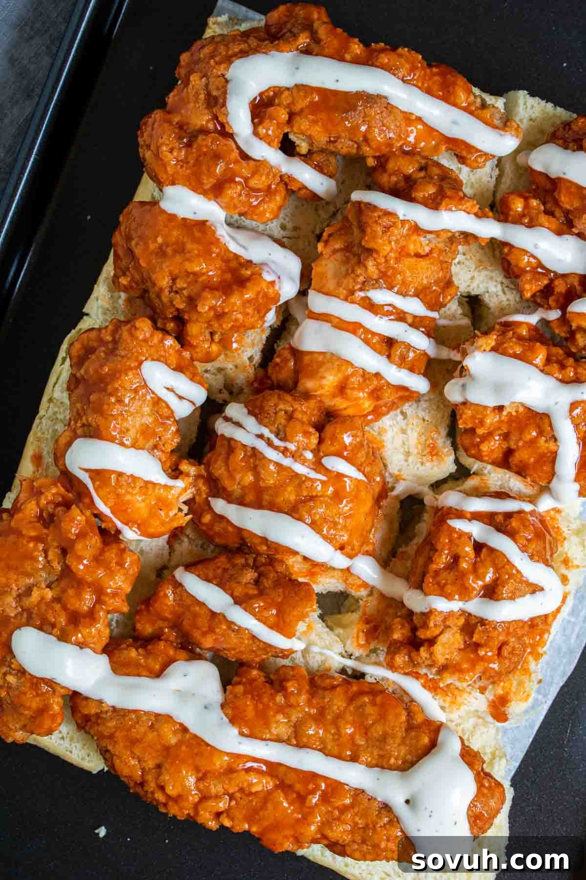 buffalo chicken sliders with ranch dressing