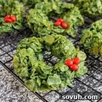 Christmas Wreath Cookies made with cornflakes