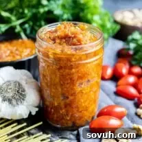 glass jar of Pesto Rosso