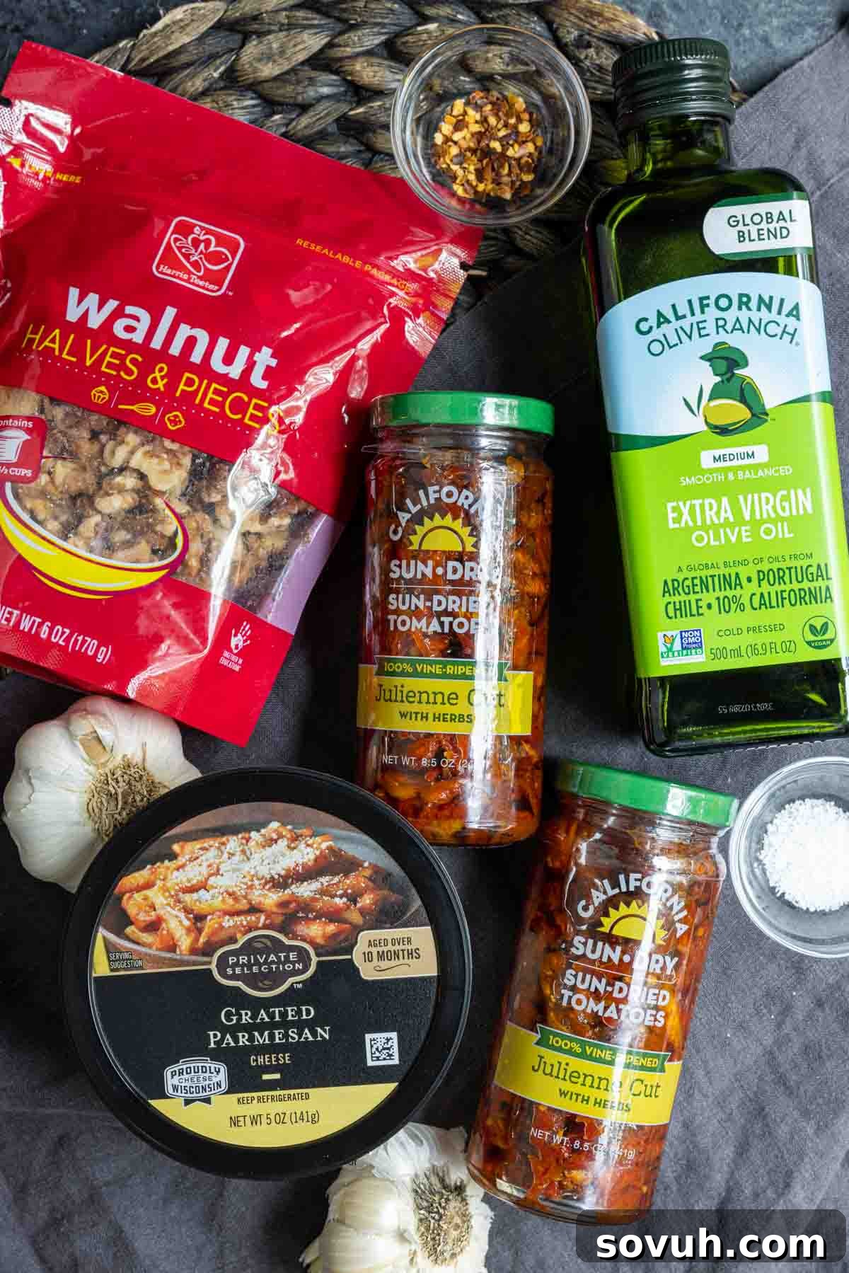 ingredients for Pesto Rosso